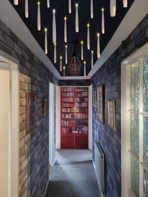 Apartment 9 3/4 واتفورد المظهر الخارجي الصورة